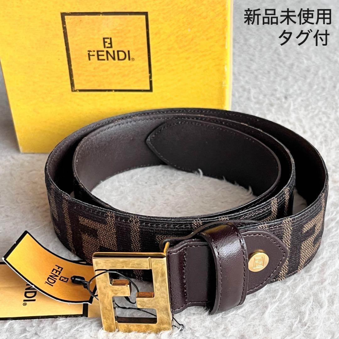 新品未使用✨FENDI フェンディ ズッカ　ゴールド バックル モノグラム