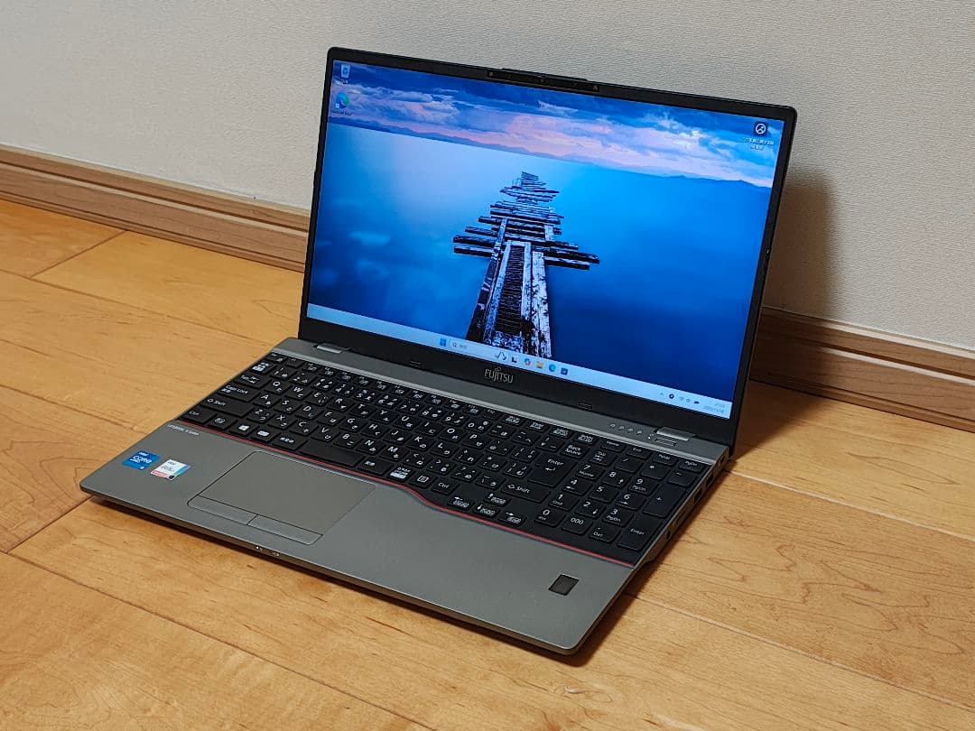 ☆美品☆ 富士通 LIFEBOOK U7511 Core i5 office