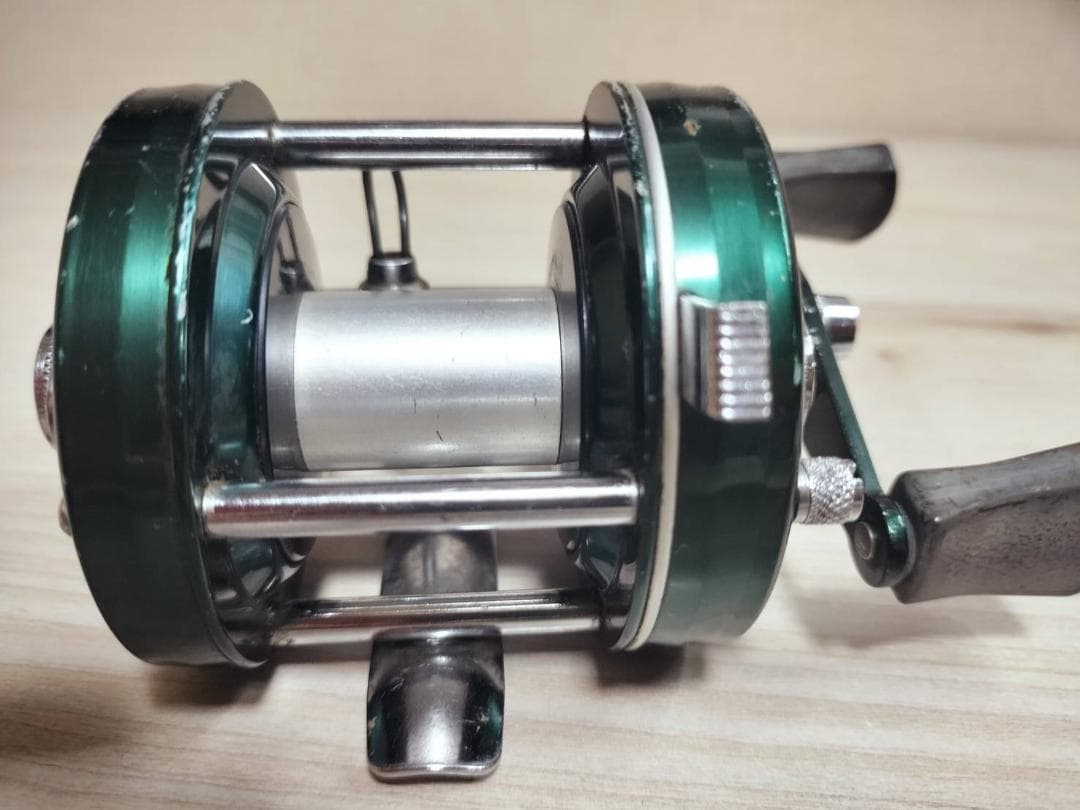 アブガルシア　アンバサダー5000D　ビンテージ　リール abu garcia