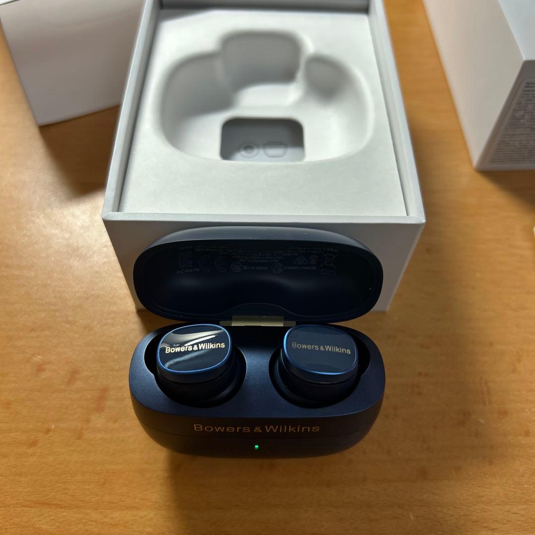 Bowers & Wilkins ミッドナイト・ブルー Pi8/MB