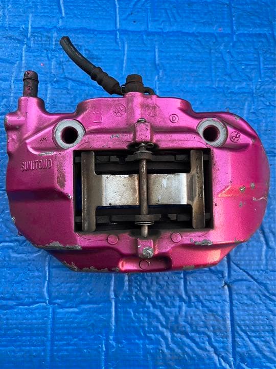 トヨタ　30セルシオ ビッグ　キャリパー　フロントのみ