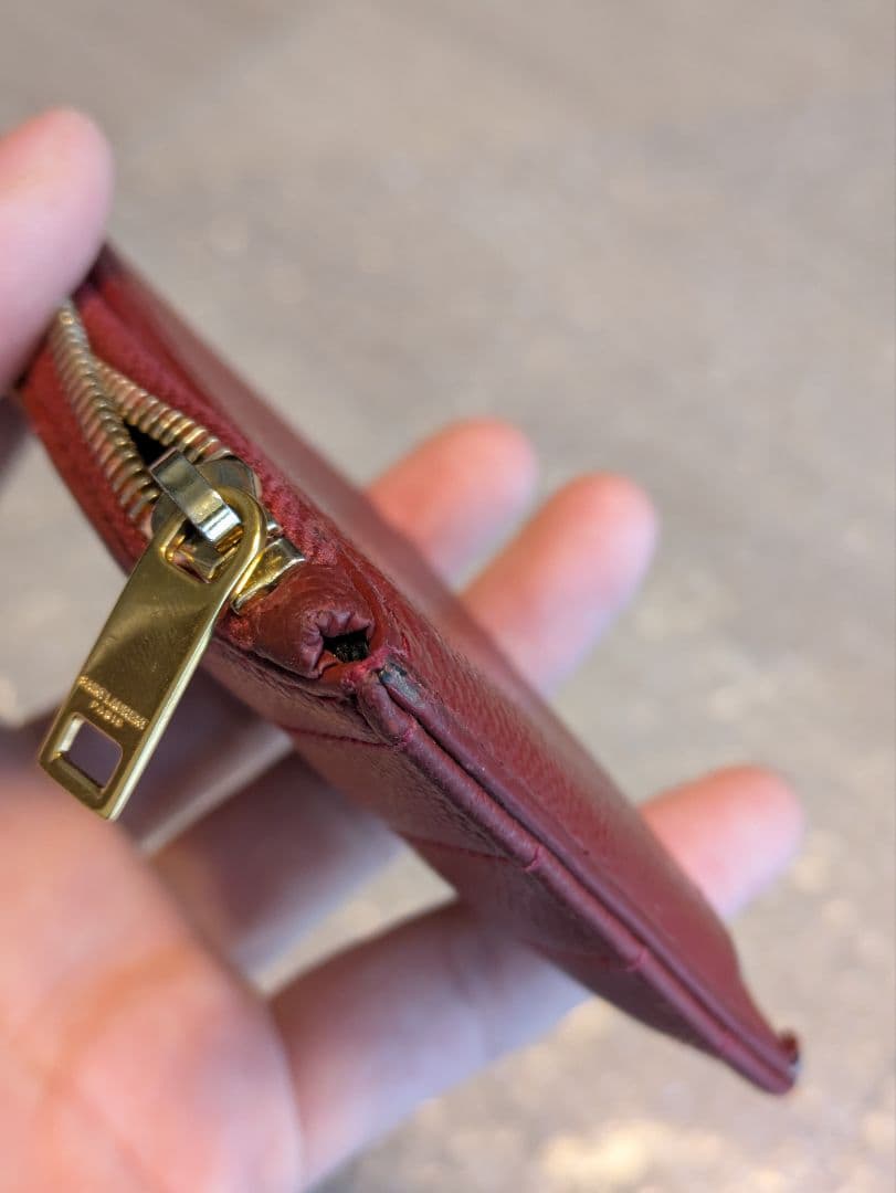 YSL サンローラン　パスケース付きケース