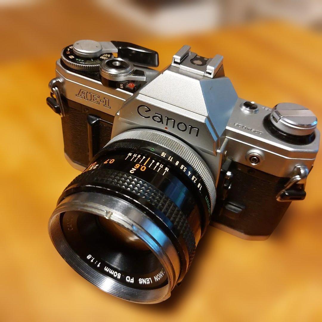 Canon AE-1 フィルム一眼レフカメラ