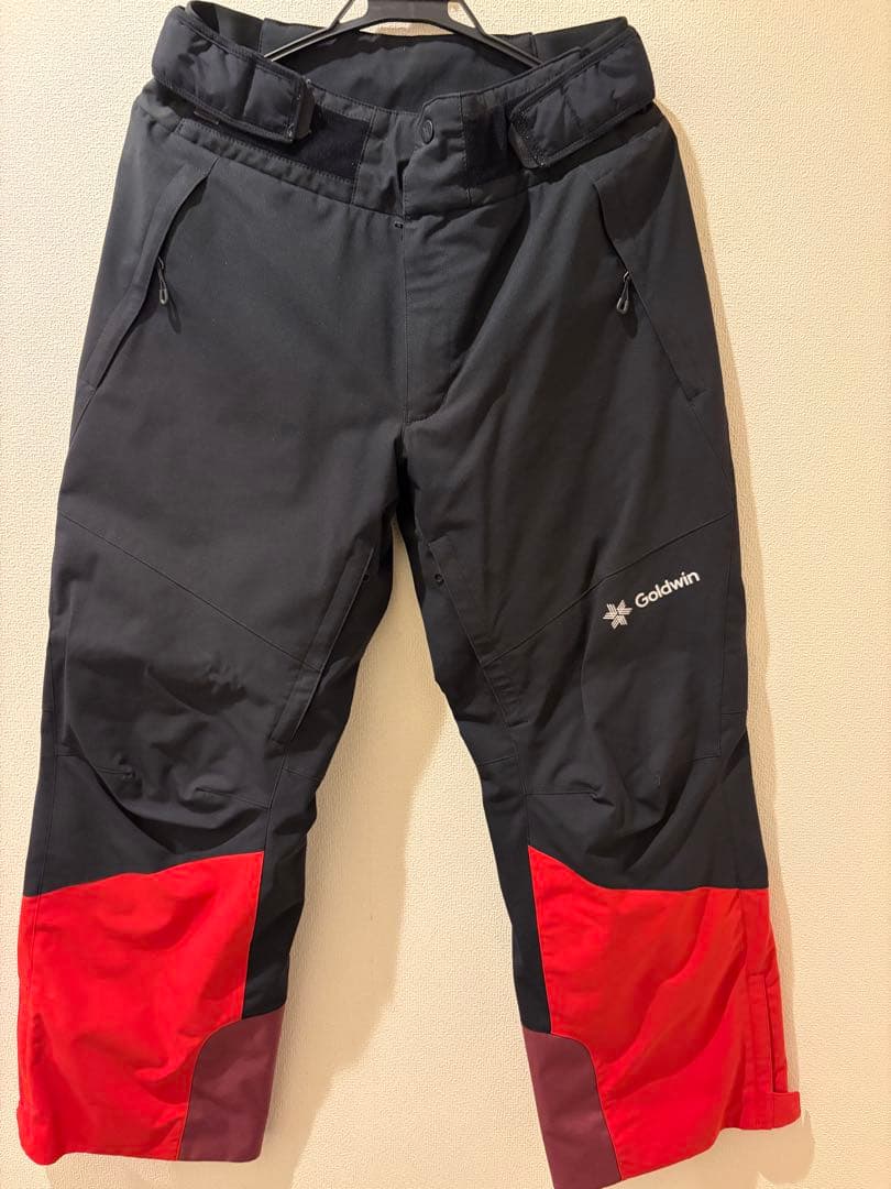Goldwin スキーウェアセット (ジャケット・パンツ)