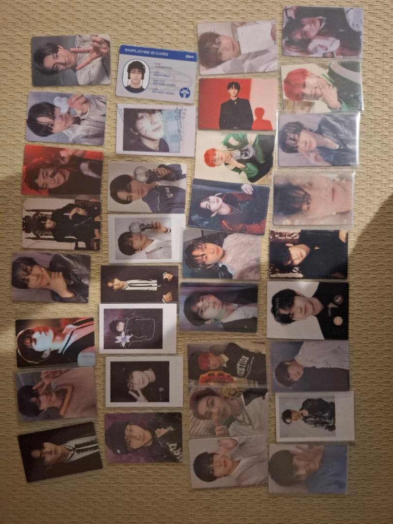 enhypen トレカ 一覧 バラ売り