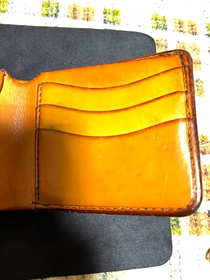 ゴローズ 2つ折り 財布