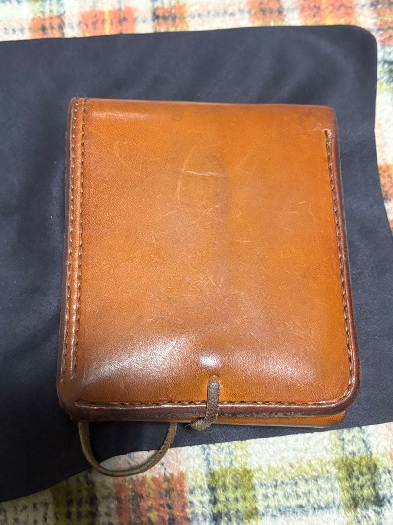 ゴローズ 2つ折り 財布