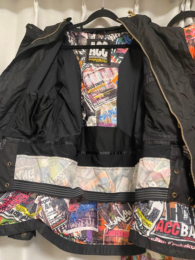 スノーボードウェアセット（ジャケット＆パンツ）　ACC