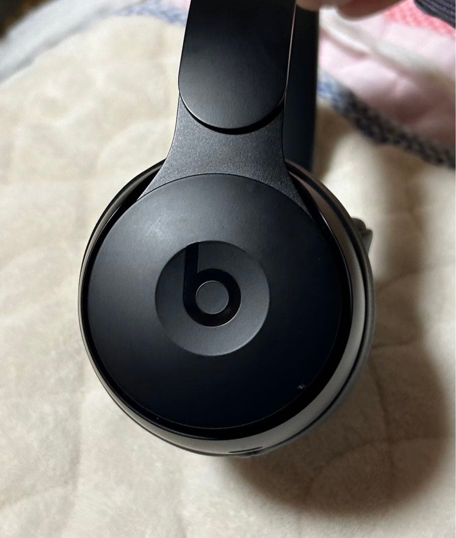 Beats Solo proワイヤレスヘッドホン ブラック