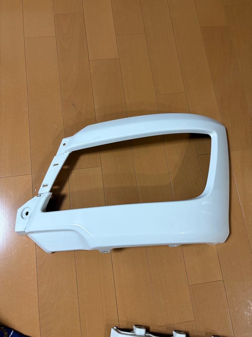 日野 17レンジャー バンパー左右 オマケ付き