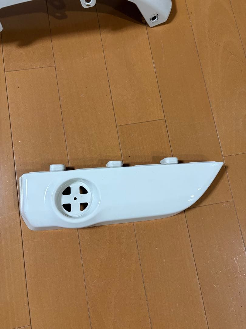 日野 17レンジャー バンパー左右 オマケ付き