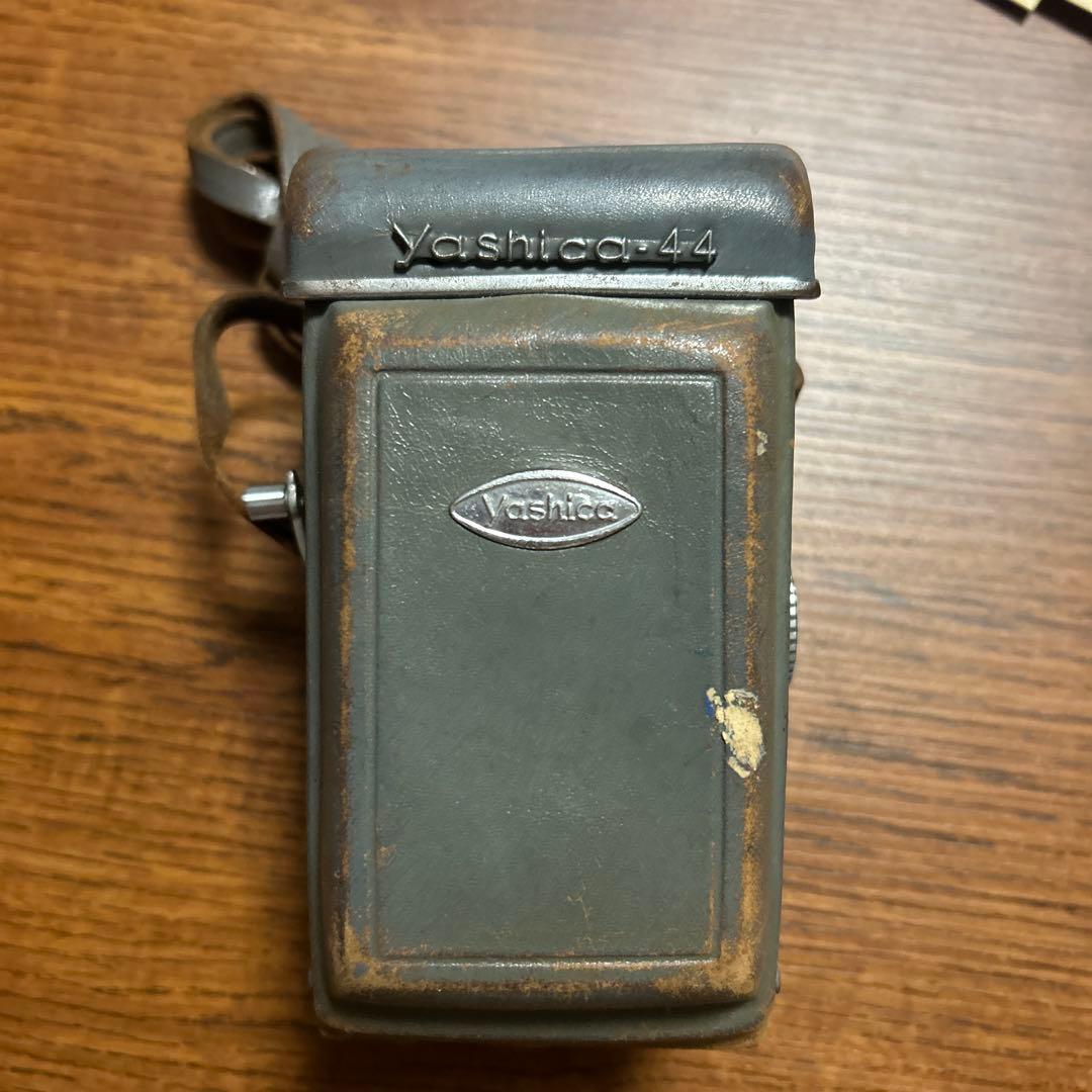 yashica 44 二眼レフカメラ 60mm f3.5