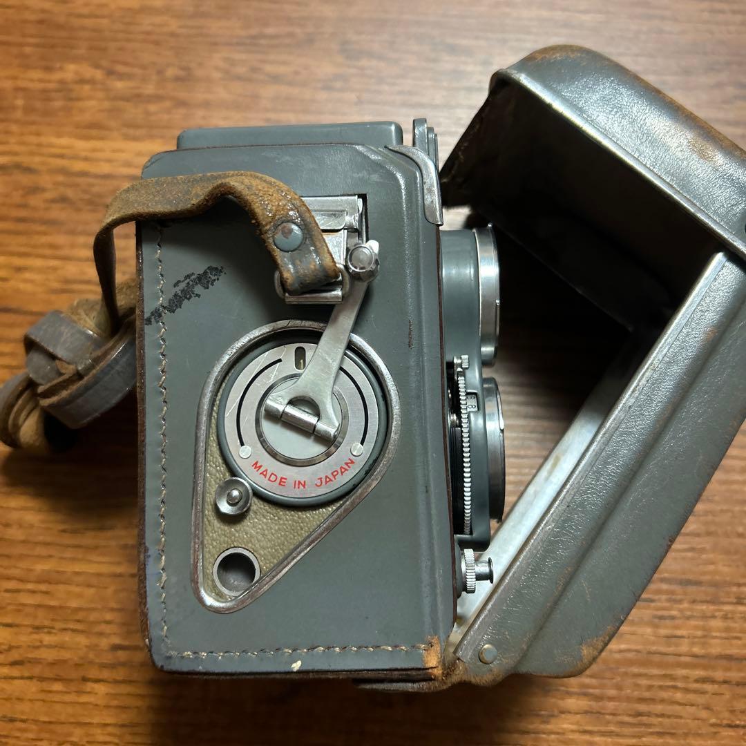 yashica 44 二眼レフカメラ 60mm f3.5