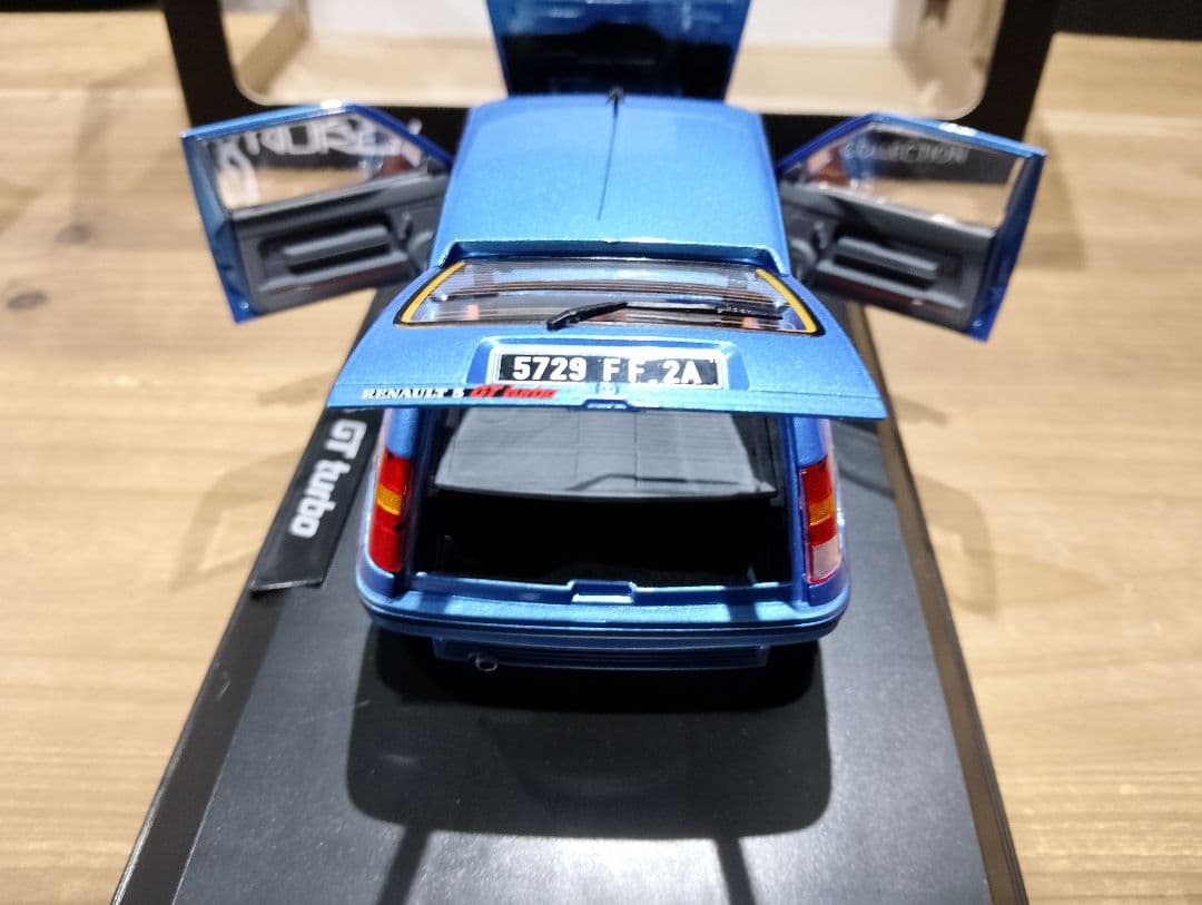 よっしー1/18 ノレブ　ルノー5 ターボ　ルノーサンク　ミニカー　ブルー