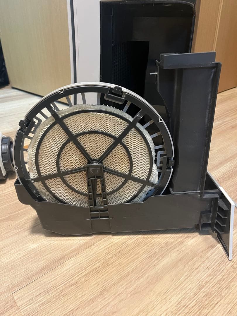 Panasonic 加湿空気清浄機F-VXM70