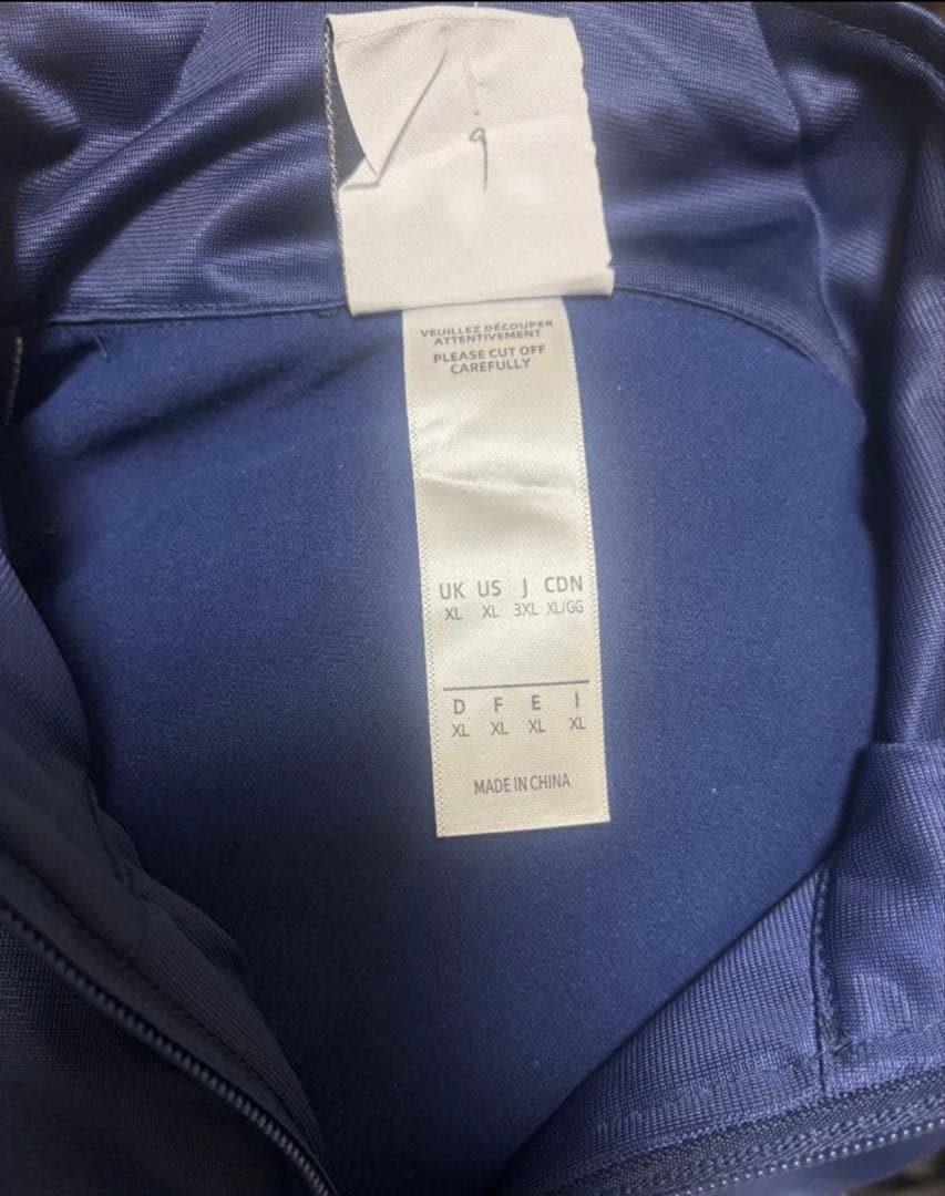 oasis adidasファイヤートラックXL night indigoネイビー