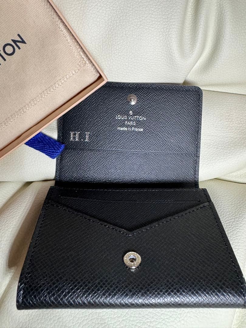 LOUIS VUITTON タイガ名刺入れ