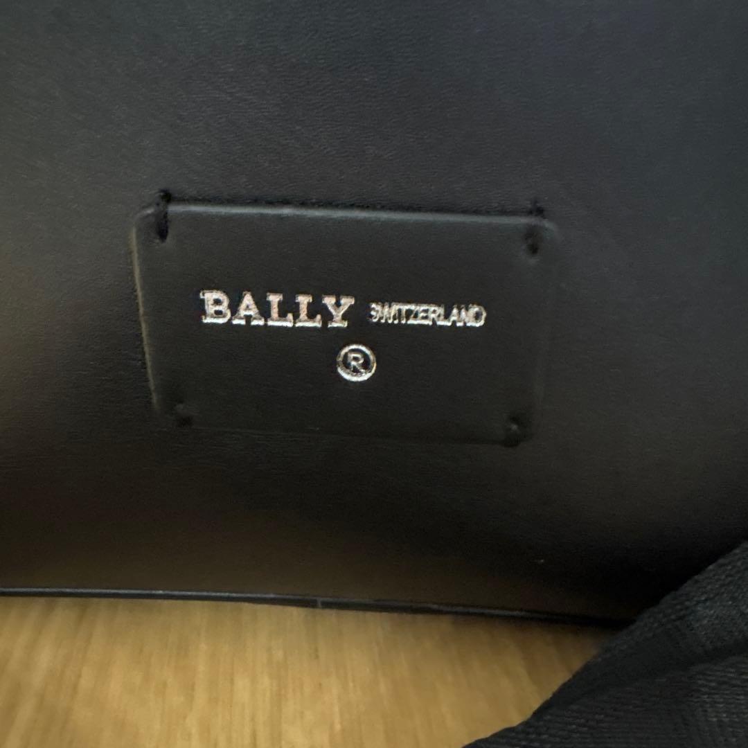 BALLY バリー ショルダー バッグ　メンズ レザーバッグ