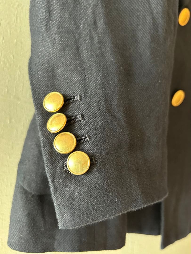 美品未着用に近いTOMORROWLAND MACPHEE ダブルブレストブレザー