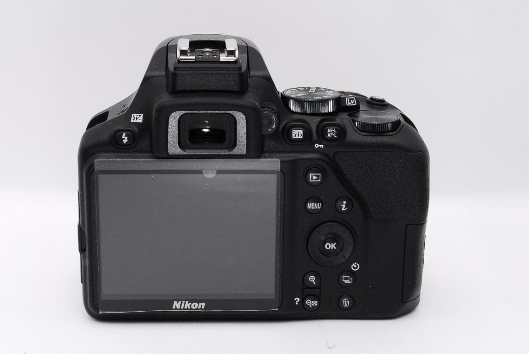 まいくるBluetooth搭載機 ほぼ未使用品 Nikon D3500ダブ
