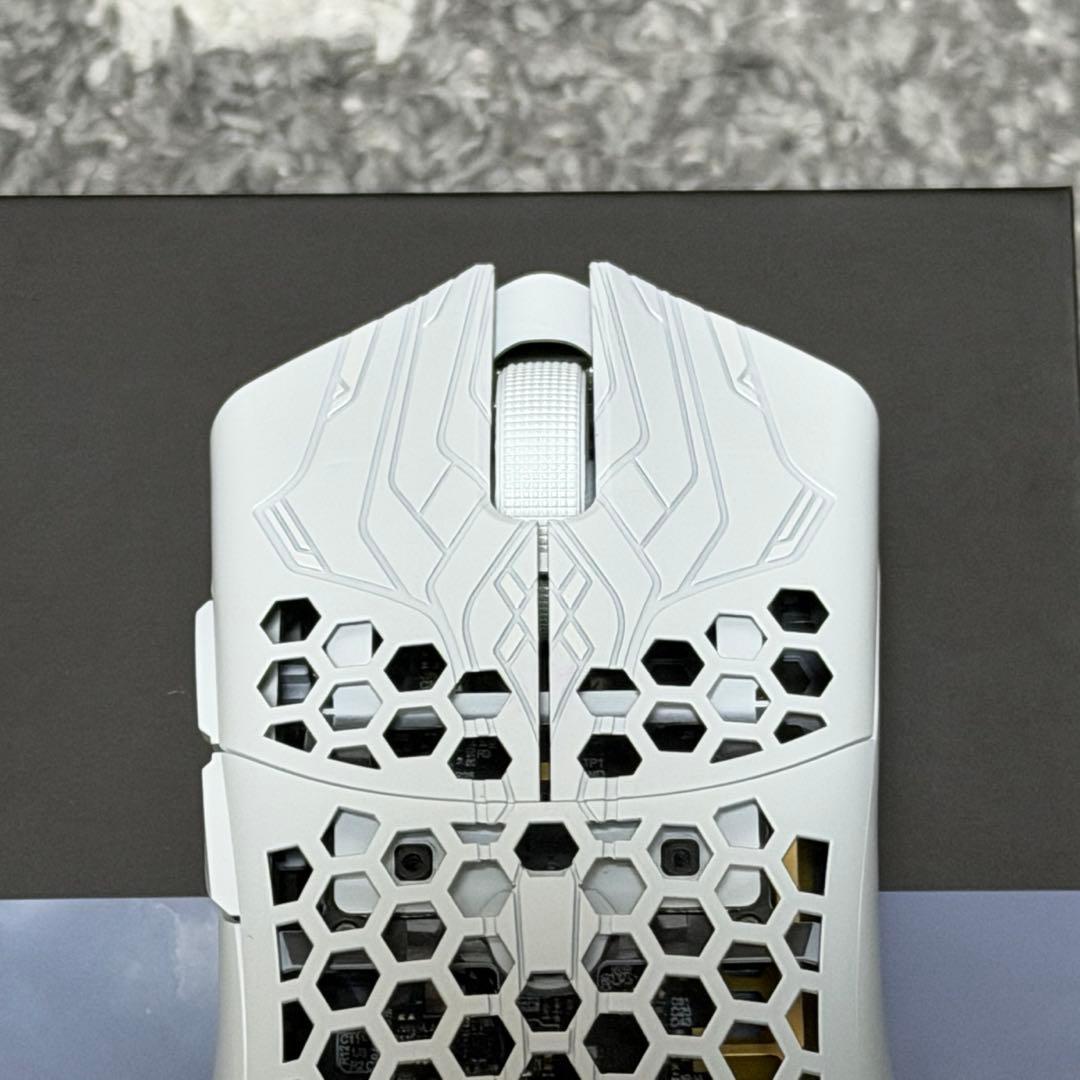 【開封のみ】Finalmouse ULX Frostlord Mサイズ