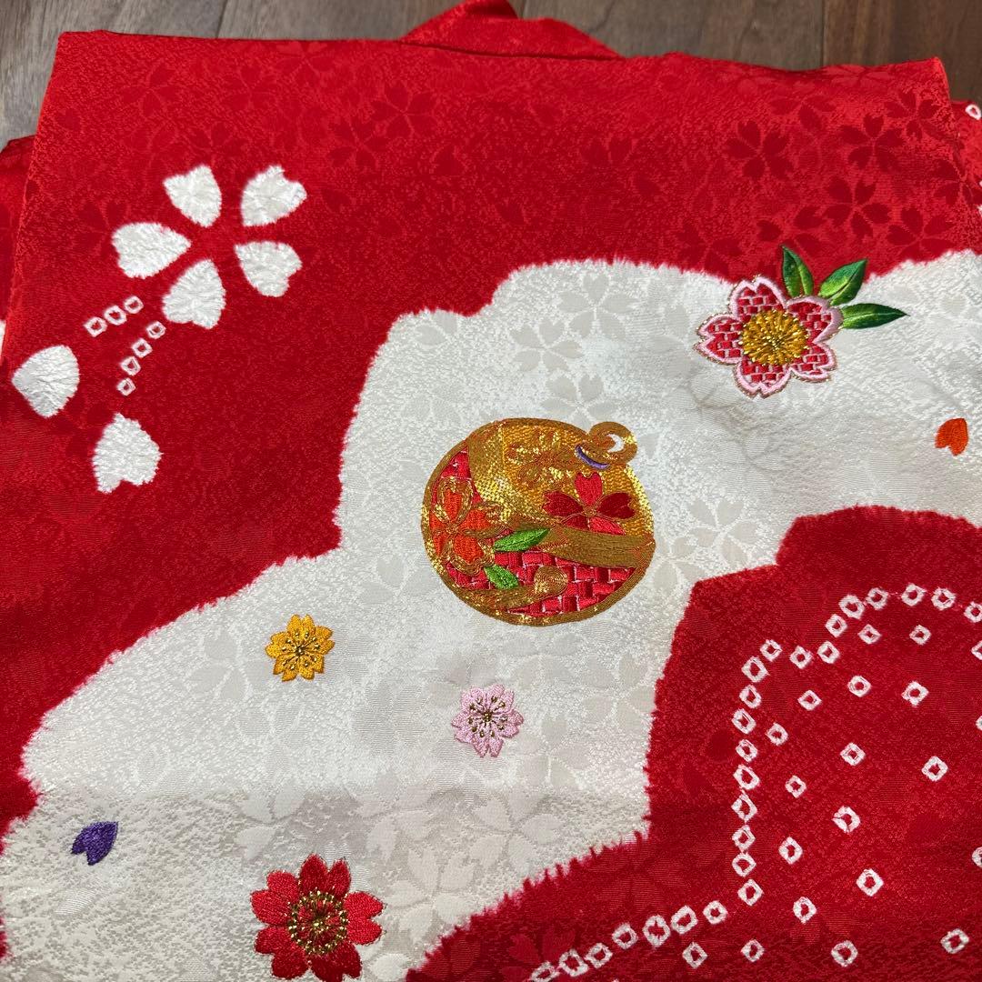 赤と白の桜模様 お宮参り用着物