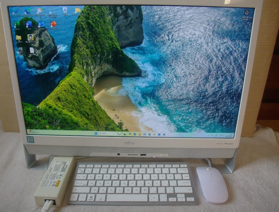 FH70YD 大型23” W11 i7 8GB 1TB Office 即使用