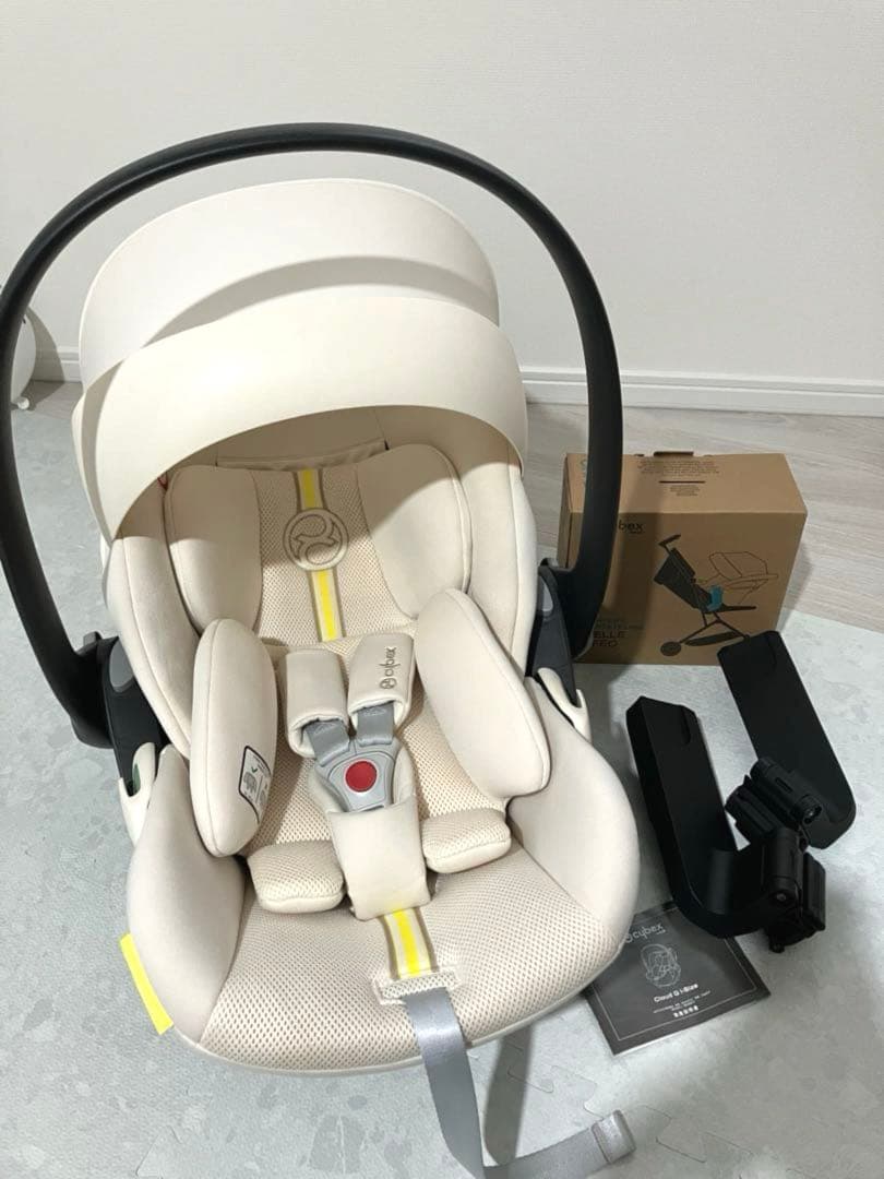 サイベックスCloud G i-Size チャイルドシート(リベルアダプター付）