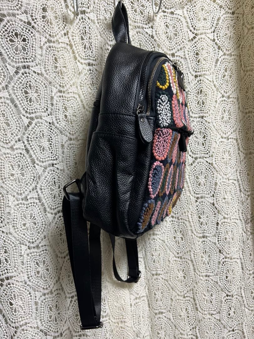 50917Aミナペルホネンハーフハンドメイド本革リュック