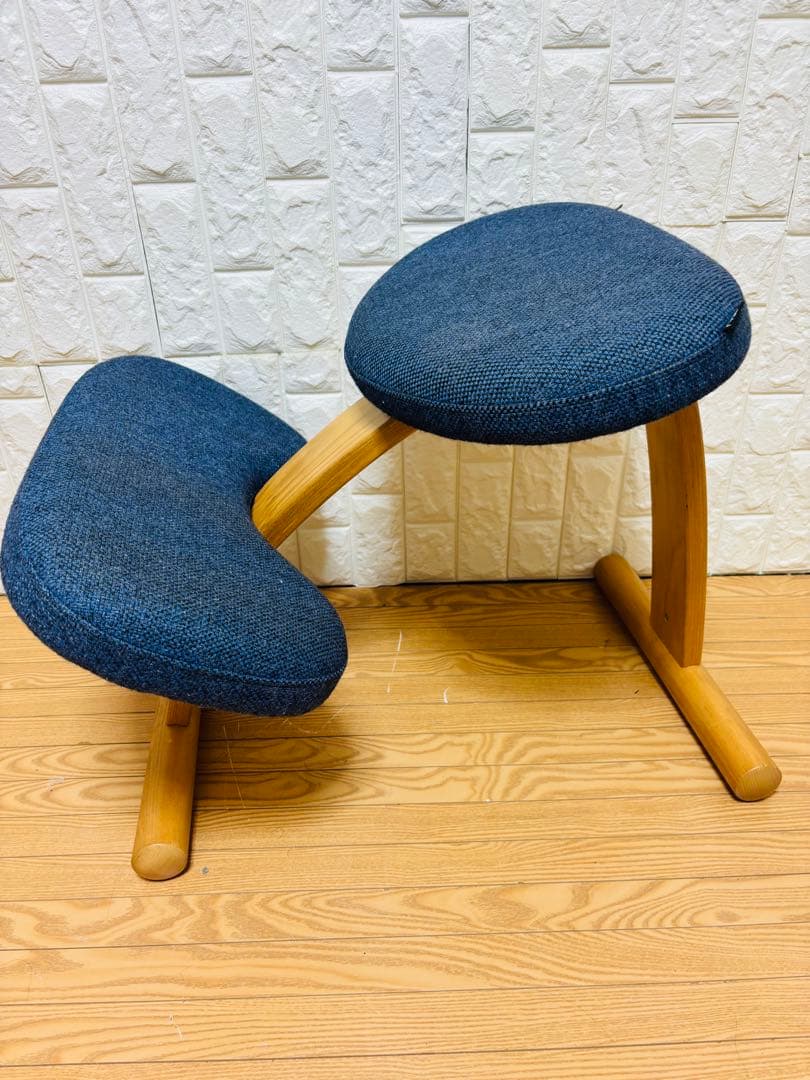 a*様 リボ社バランスイージーチェア♪姿勢矯正♪姿勢♪RYBO♪青♪ブルー♪紺♪