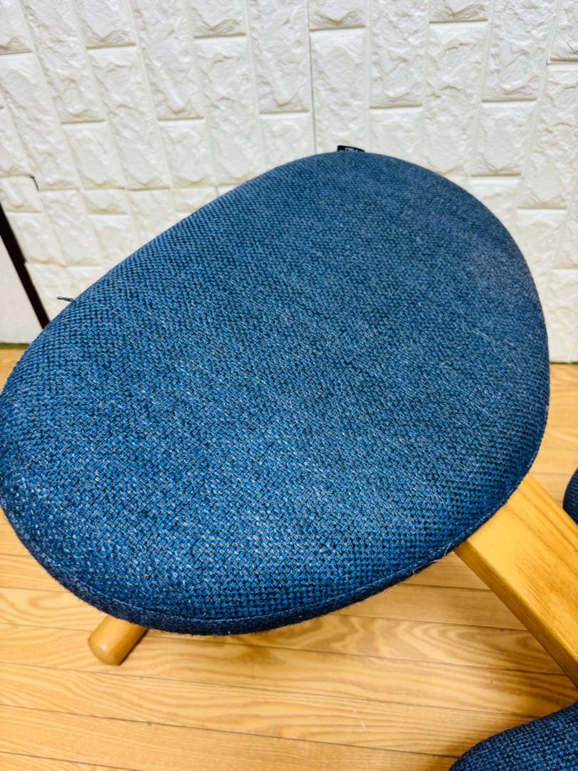 a*様 リボ社バランスイージーチェア♪姿勢矯正♪姿勢♪RYBO♪青♪ブルー♪紺♪