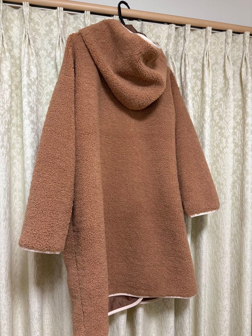 ママコート・アウター　メル・ボアパイピングフードコート（前抱っこOK）