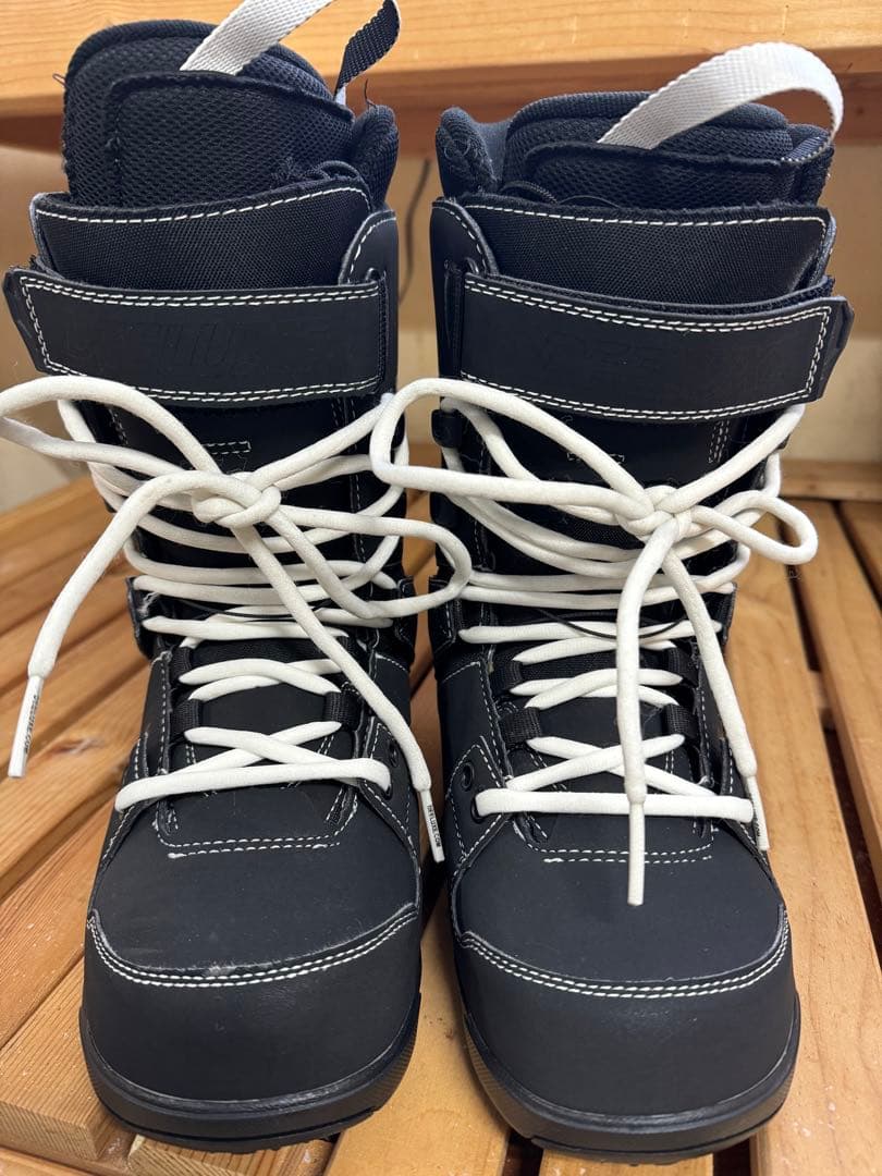 スノーボード DEELUXE DNA 24-25 24.5cm