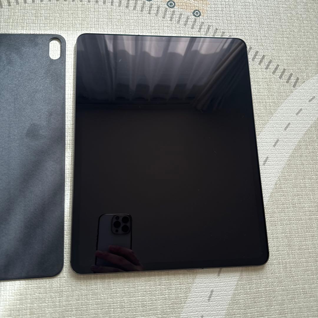 iPad Pro 第3世代 12.9インチ 64GB （スマートキーボード付き）