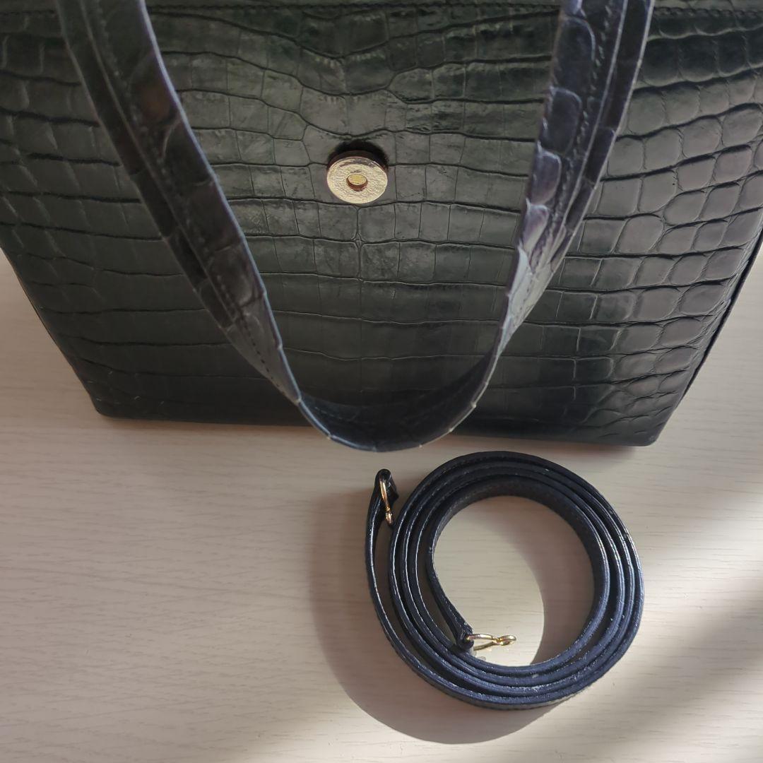 Ferragamo ブラック クロコダイル風 バッグ