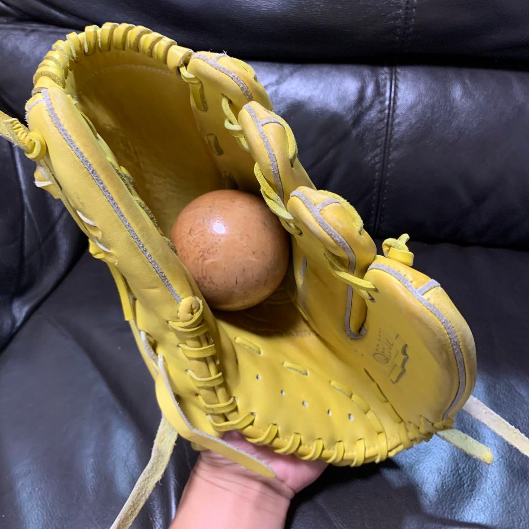 アンダーアーマー 軟式投手用グローブ