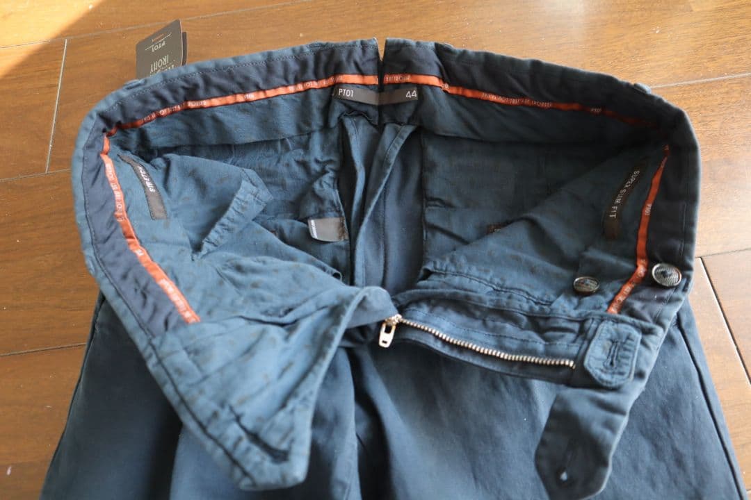 pt01 pttorino スラックス　サイズ44