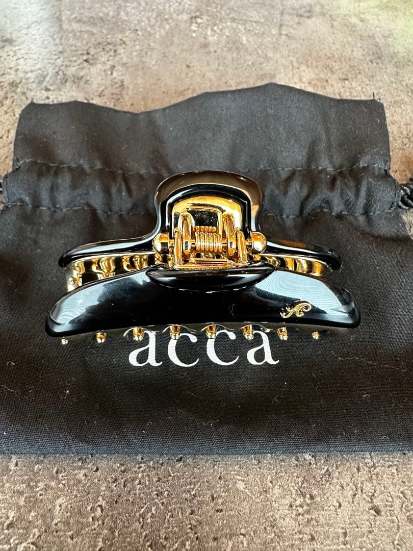 acca ヘアクリップ ブラック ゴールド