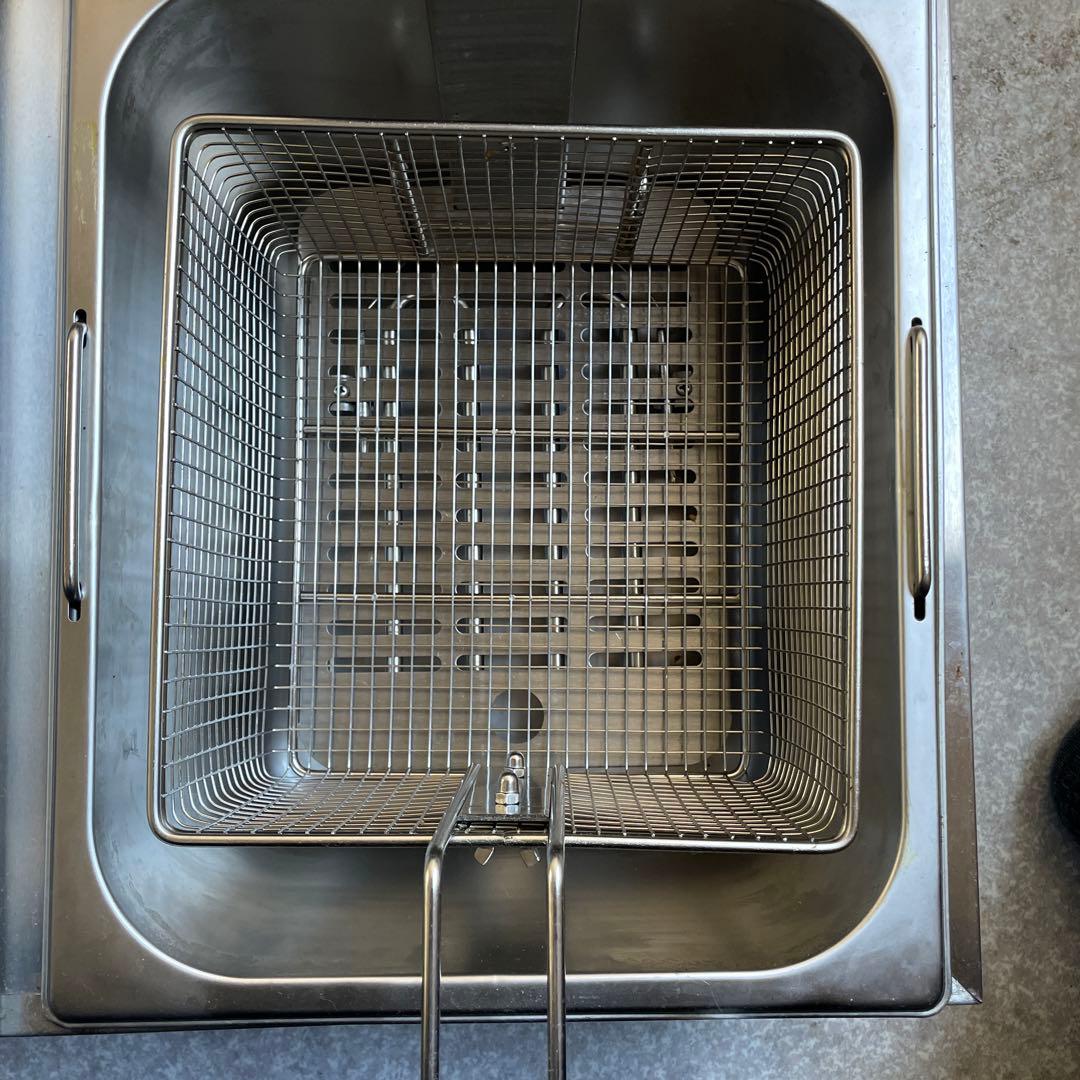 SHENGOCASE 2槽式 電気フライヤー