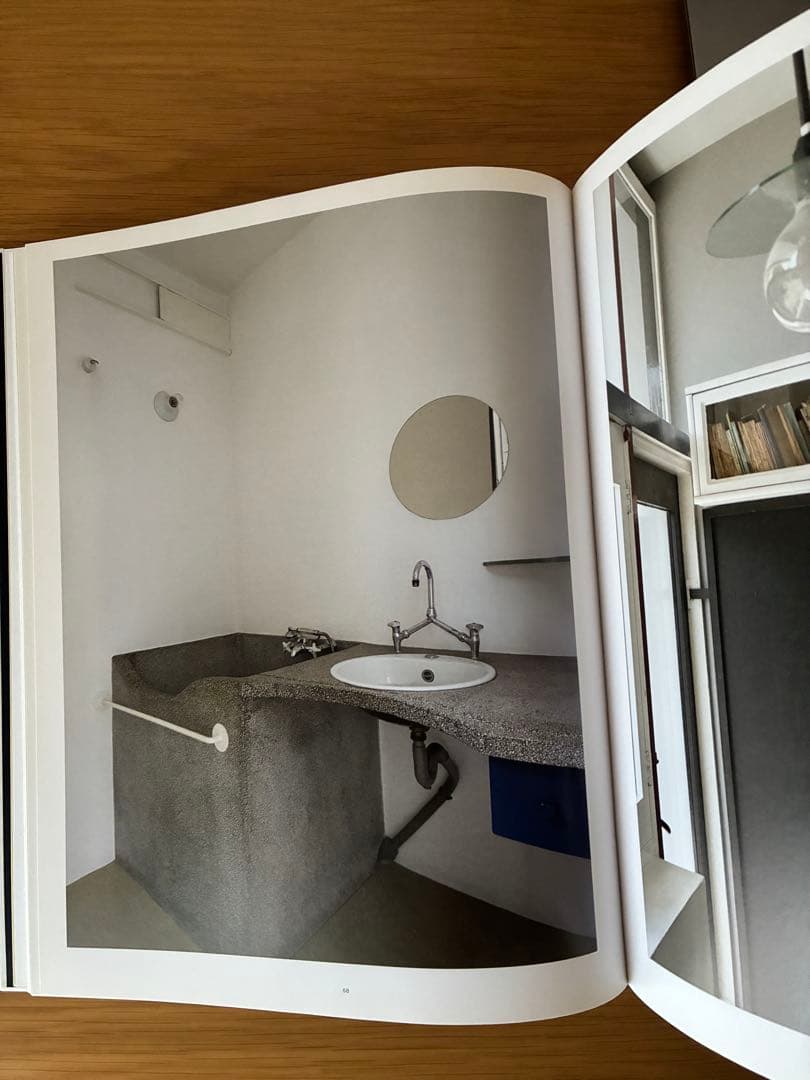 Gerrit Rietveld ／Wealth Of Sobriety