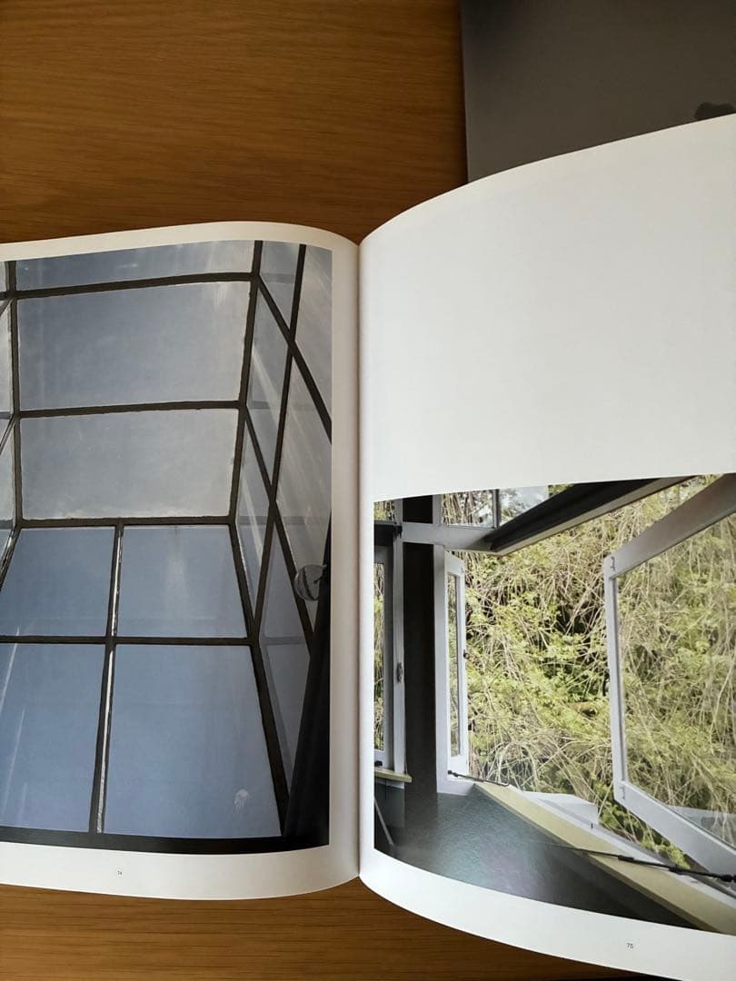 Gerrit Rietveld ／Wealth Of Sobriety