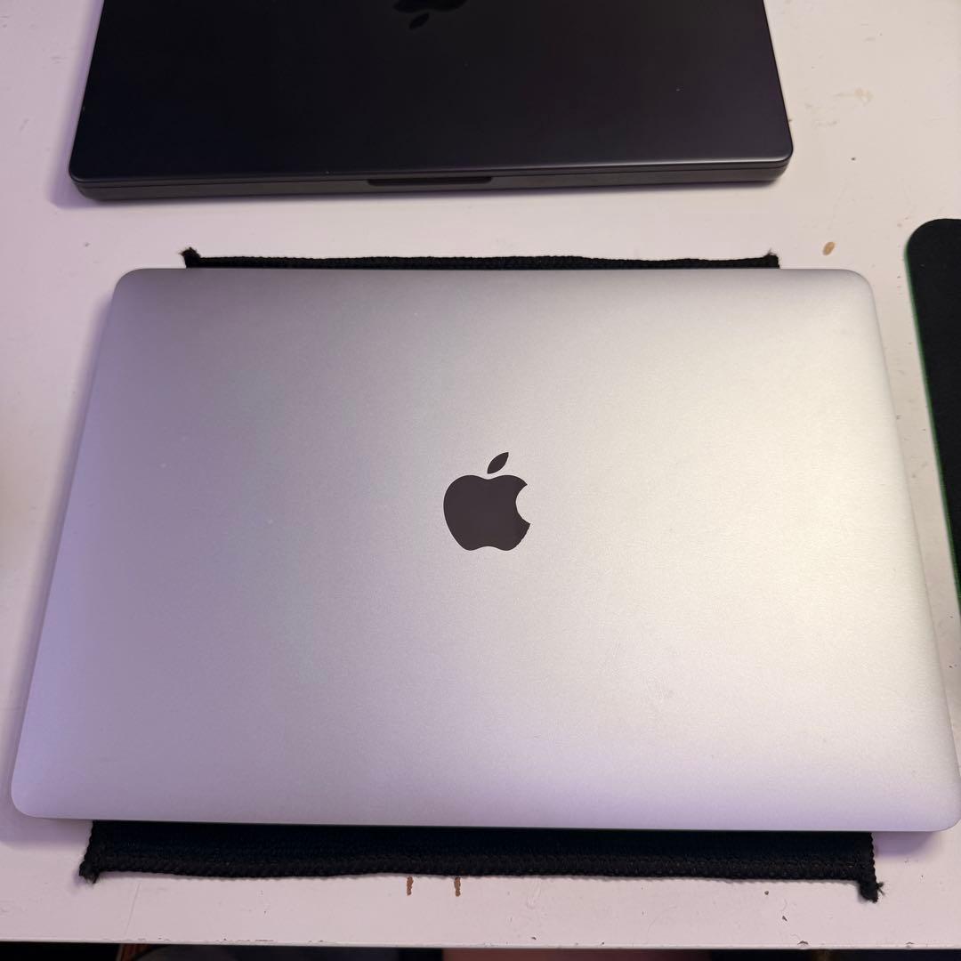 MacBookPro 2020モデル 13インチ　16GB/512GB 極美品