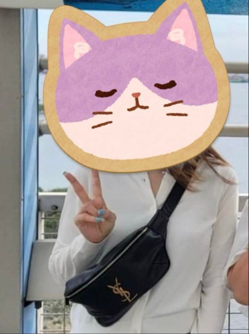 サンローラン⭐︎ボディバッグ