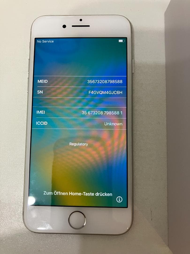 iPhone8 ホワイト 64GB SIMフリー