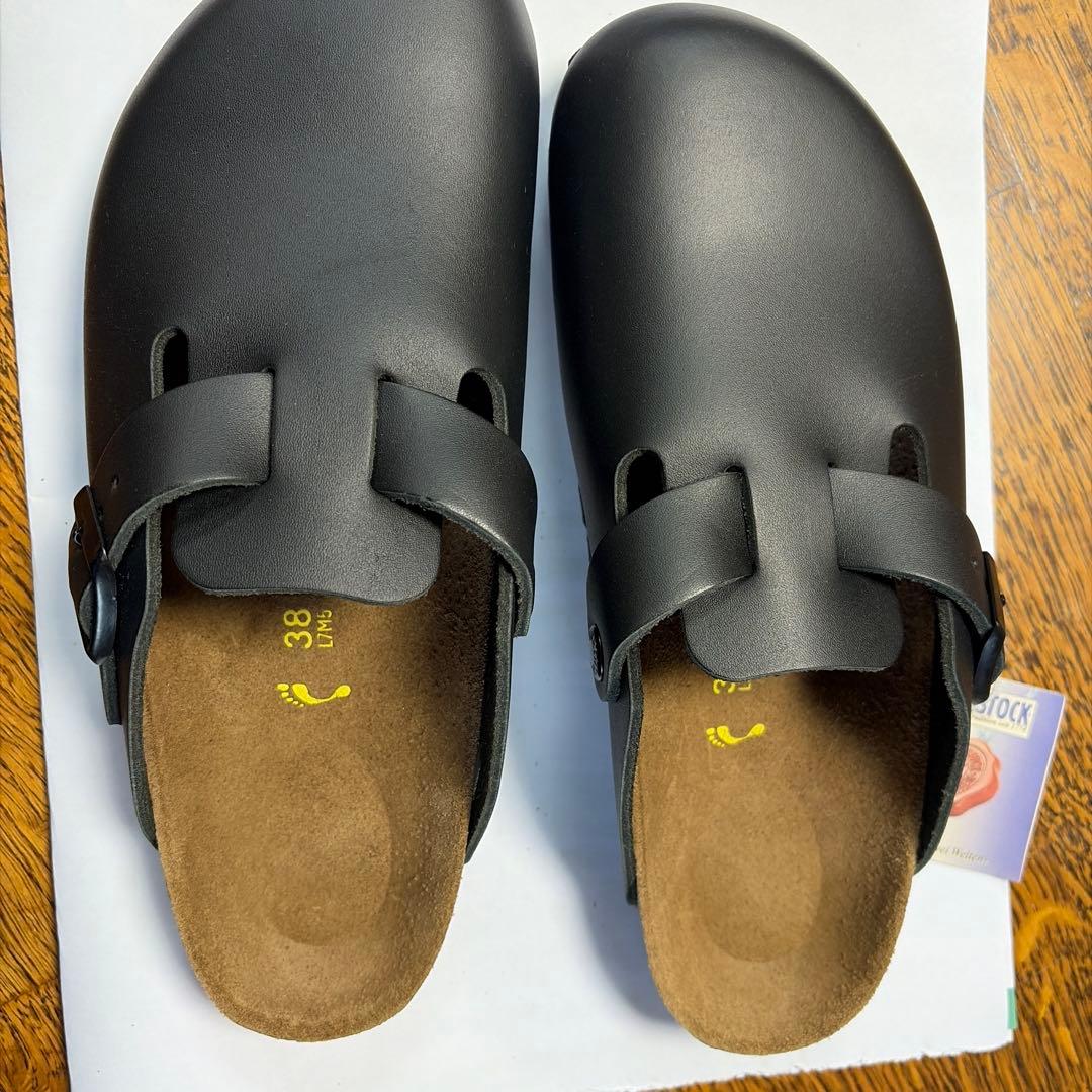 ブラックストラップ付きサンダル 38