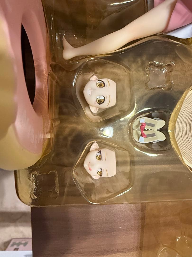 偽物語 忍野忍 1/8 完成品フィギュア アルター