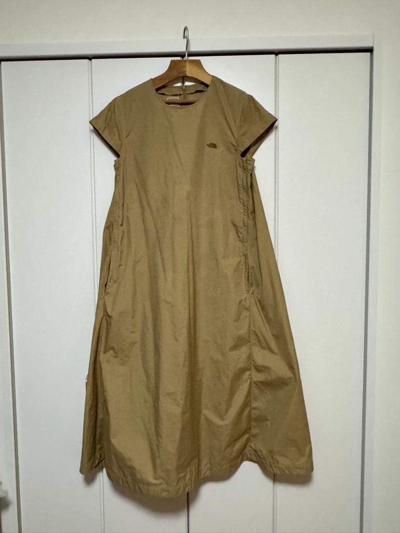ノースフェイス ベージュ マタニティワンピース