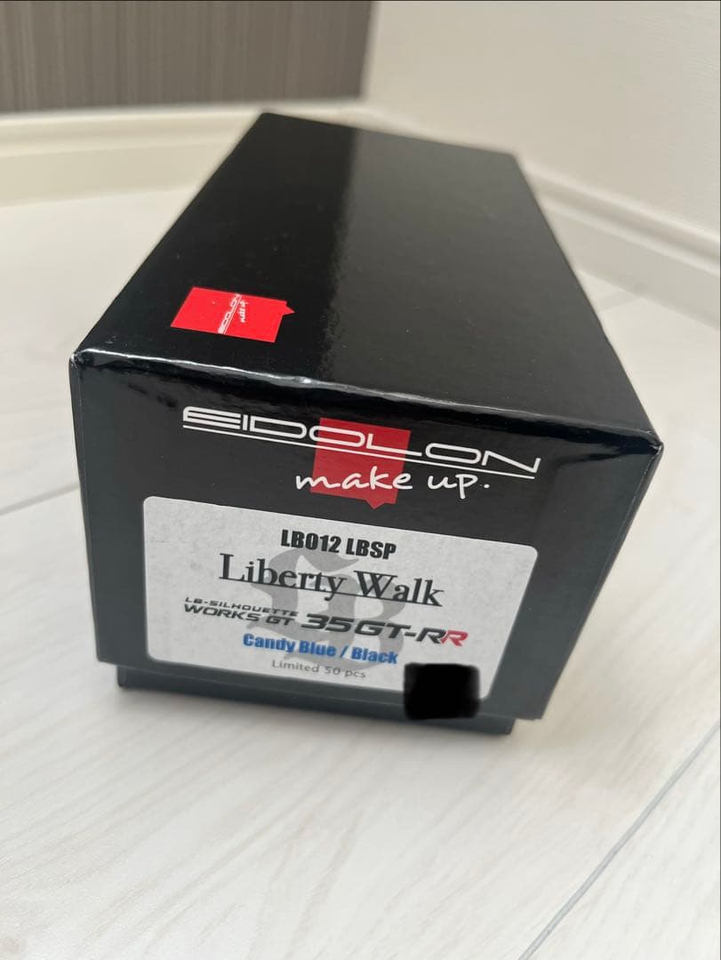LIBERTY WALK NISSAN GT-R R35 50台限定　ミニカー