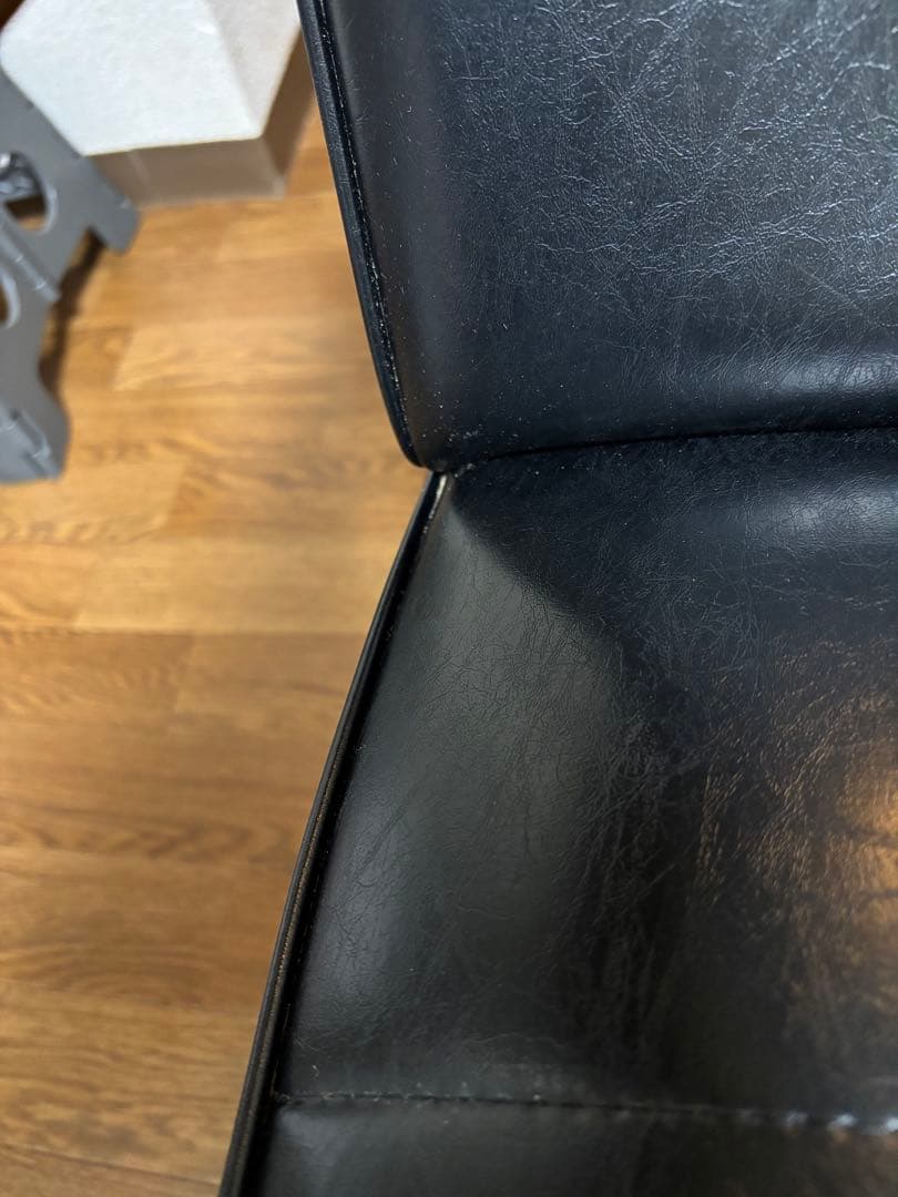 カリモク60 Kチェア　2シーター　ブラック