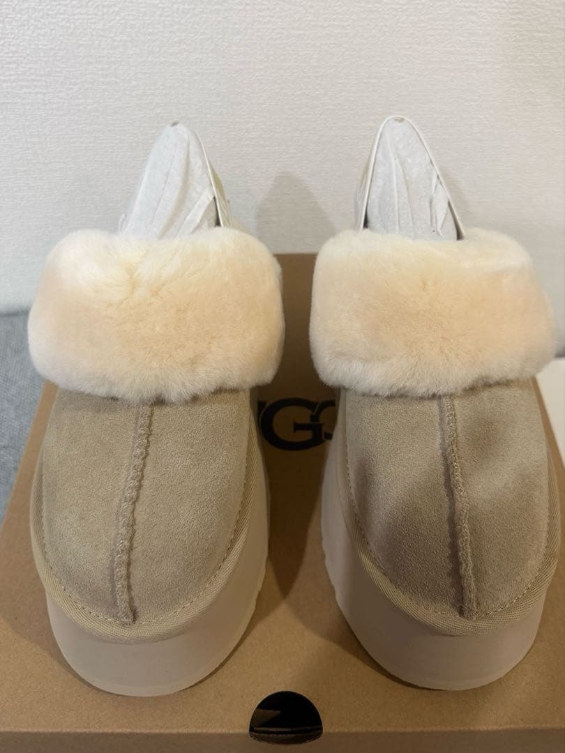 UGG アグ　Funketteファンケット　マスタードシード 23cm
